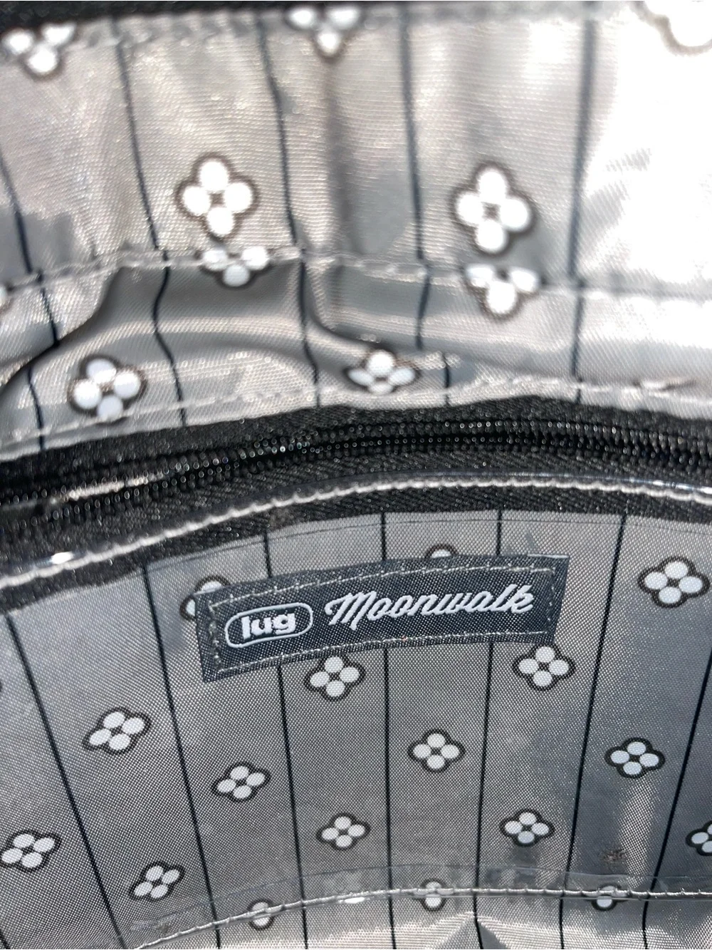 Lug Moonwalk crossbody - black - new!